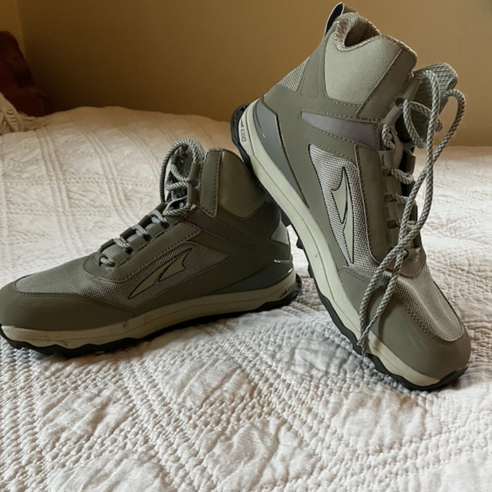 Altra Lone Peak Hiker Hiking Boots - Women's size 10.5